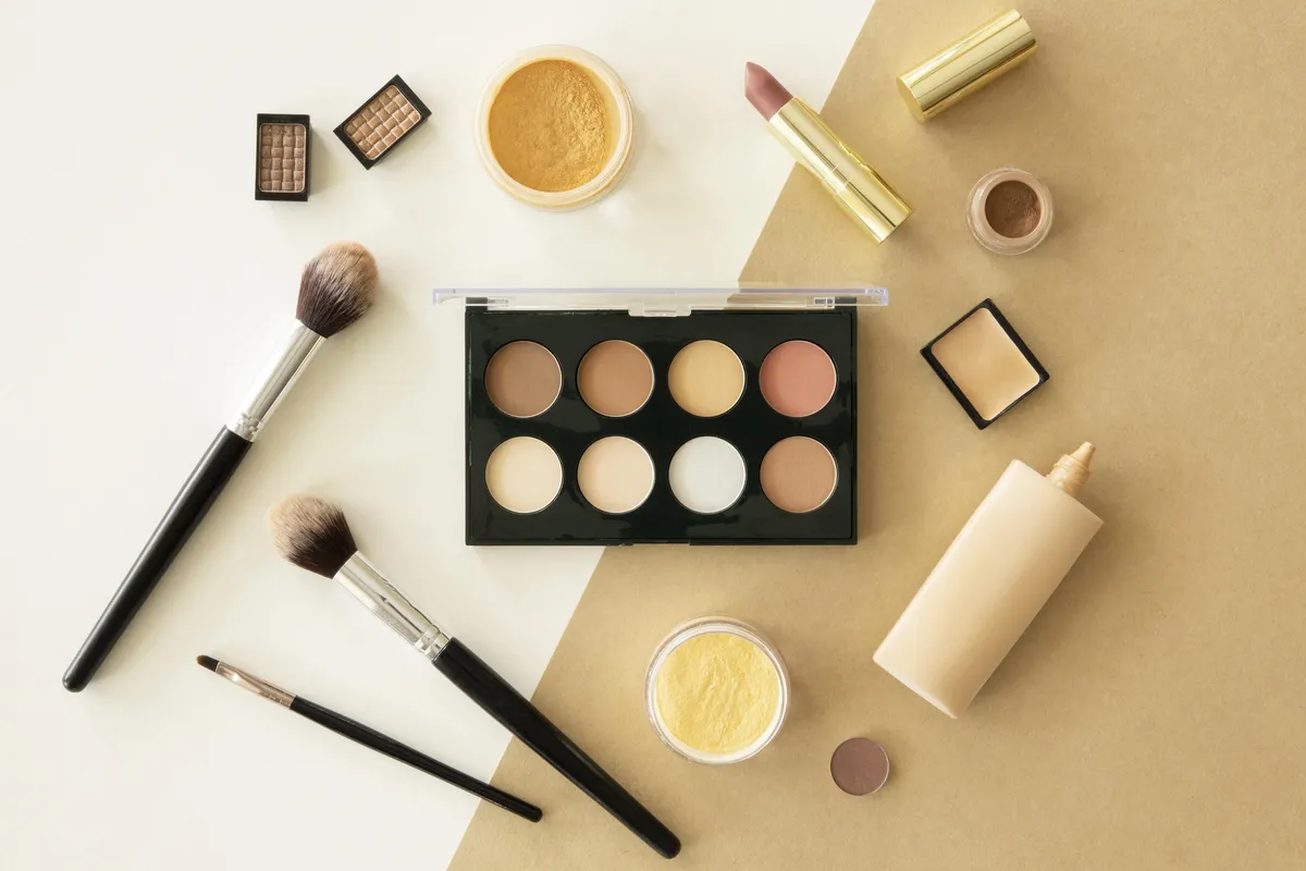 cum-citesti-data-de-expirare-a-cosmeticelor